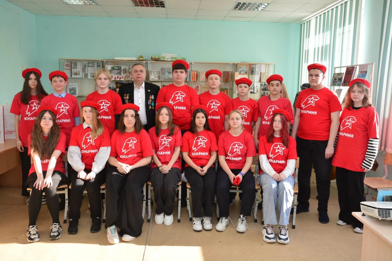 Встреча с выпускником 1979 года И. В. Жерняковым участником Афганской войны